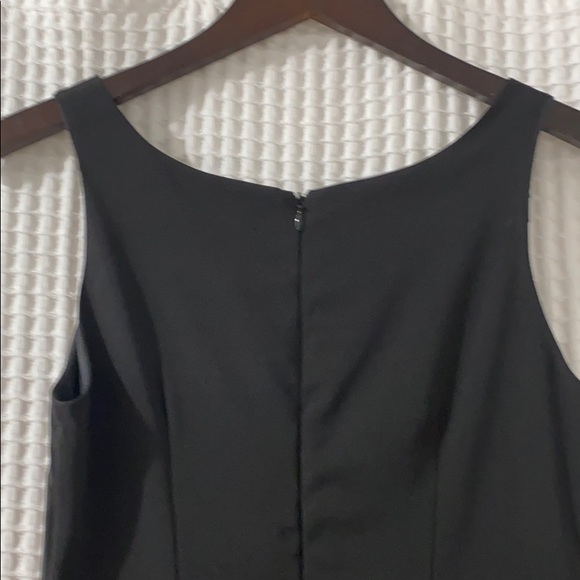 Dress - Picture 6 of 10